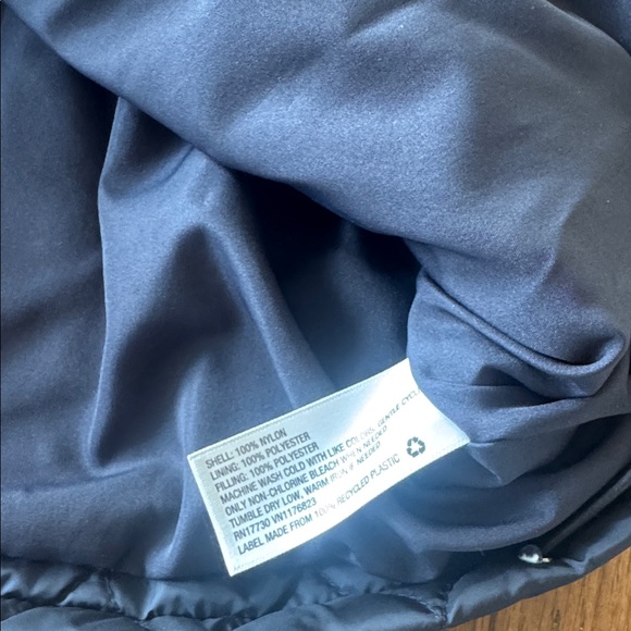 Joylab Navy Quilted Bomber Style Zip Front Jacket Coat Size Medium - Picture 6 of 7